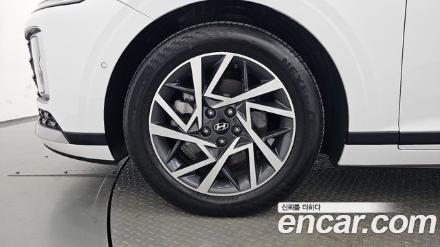 Hyundai Grandeur (GN7) 2,5 Gasoline 2WD Exclusive 2023 — фото 5