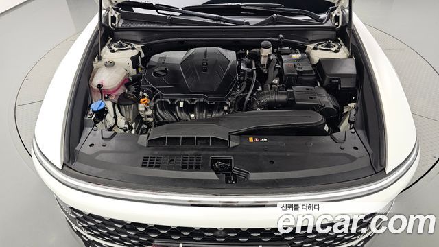 Hyundai Grandeur (GN7) 2,5 Gasoline 2WD Exclusive 2023 — фото 6