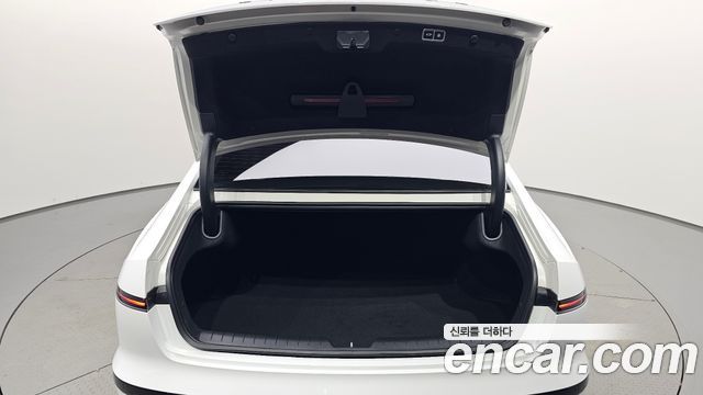 Hyundai Grandeur (GN7) 2,5 Gasoline 2WD Exclusive 2023 — фото 20