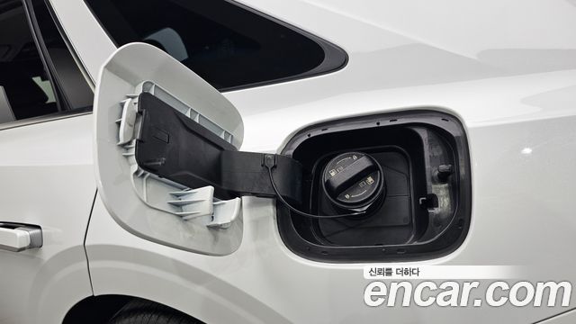 Hyundai Grandeur (GN7) 2,5 Gasoline 2WD Exclusive 2023 — фото 39