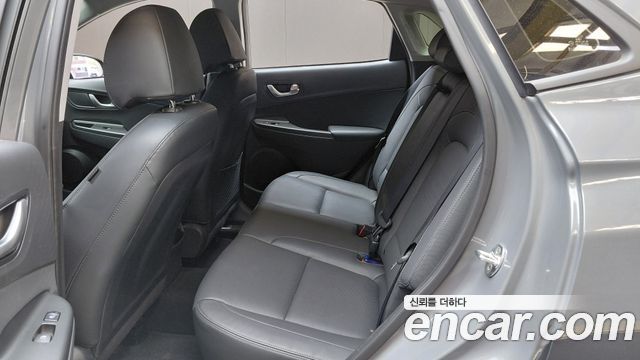 Hyundai Kona Gasoline 1.6 Turbo 2WD Inspiration 2023 — фото 11