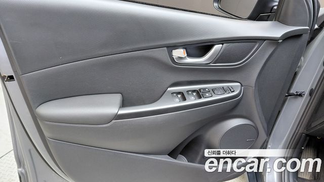 Hyundai Kona Gasoline 1.6 Turbo 2WD Inspiration 2023 — фото 24