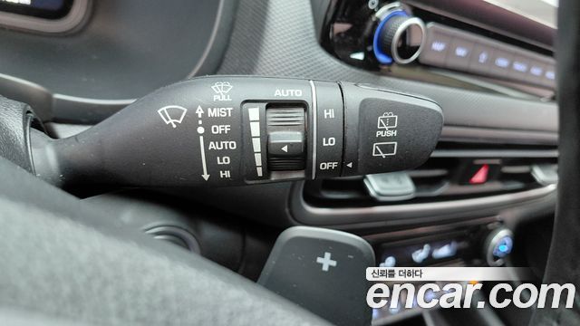 Hyundai Kona Gasoline 1.6 Turbo 2WD Inspiration 2023 — фото 28