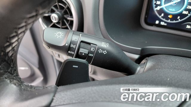 Hyundai Kona Gasoline 1.6 Turbo 2WD Inspiration 2023 — фото 32