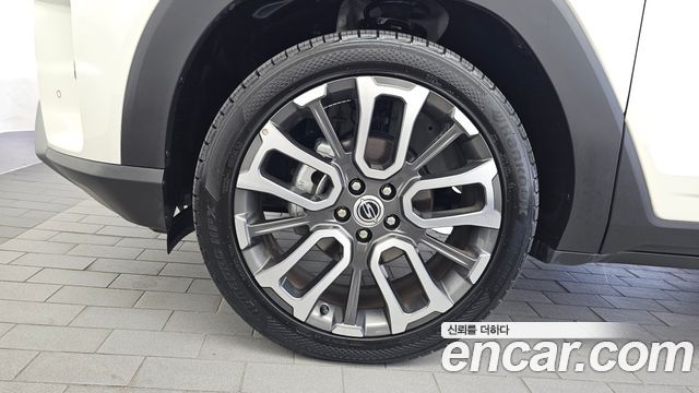 KG Mobility (SsangYong) Torres Gasoline 1.5 4WD T7 2023 — фото 5