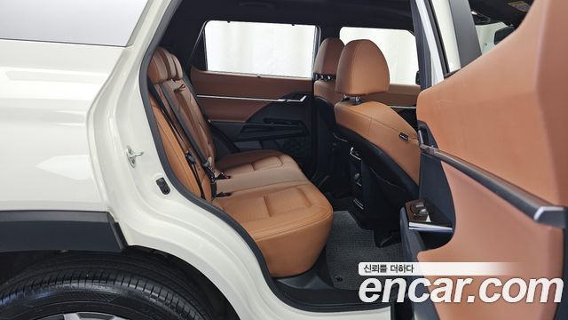 KG Mobility (SsangYong) Torres Gasoline 1.5 4WD T7 2023 — фото 12