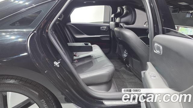 Hyundai Ioniq 6 Long Range Exclusive + 2025 — фото 15
