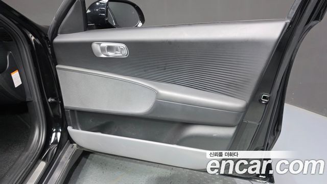 Hyundai Ioniq 6 Long Range Exclusive + 2025 — фото 30