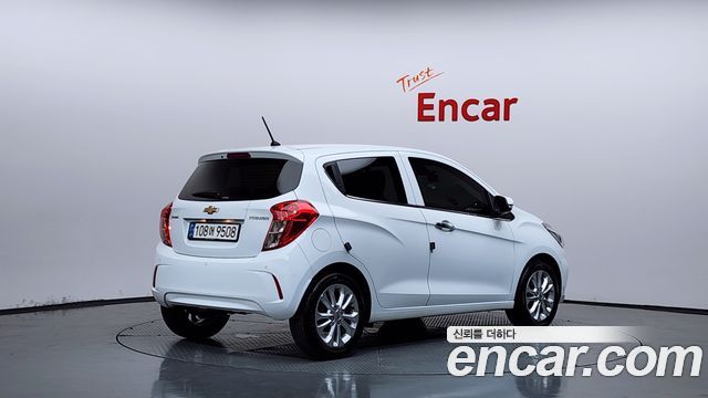 Chevrolet Spark Premier 2022 — фото 2