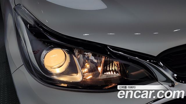 Chevrolet Spark Premier 2022 — фото 22