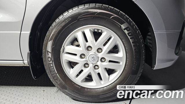 Hyundai Grand Starex Van 3-Seater Smart 2021 — фото 21