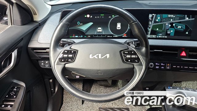 Kia EV6 Long Range 4WD Air 2023 — фото 13