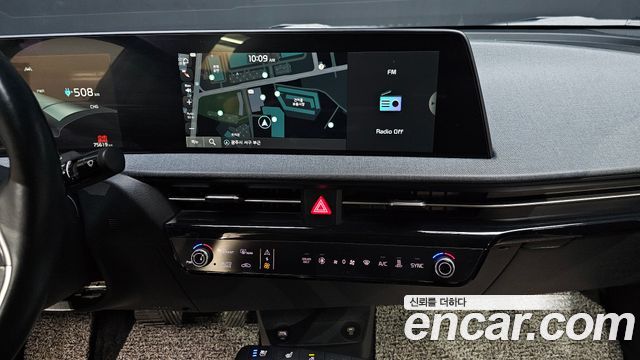 Kia EV6 Long Range 4WD Air 2023 — фото 18