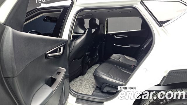 Kia EV6 Long Range 4WD Air 2023 — фото 26