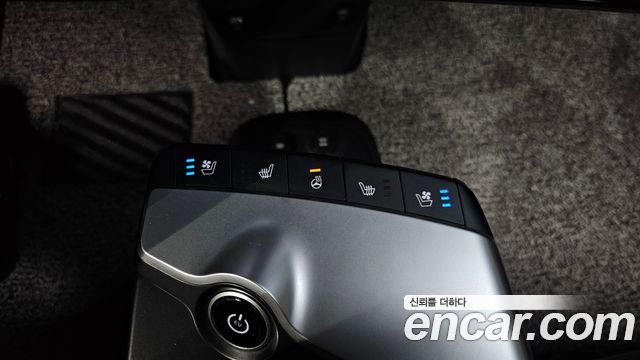 Kia EV6 Long Range 4WD Air 2023 — фото 29
