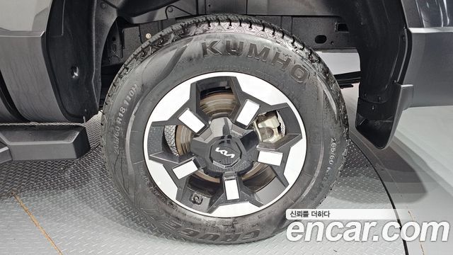 Kia Tasman 2.5T Gasoline 4WD Adventure 2026 — фото 27