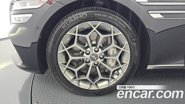 Genesis G80 (RG3) Gasoline 2.5 Turbo AWD 2024 — фото 5