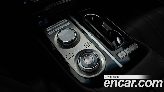 Genesis G80 (RG3) Gasoline 2.5 Turbo AWD 2024 — фото 9