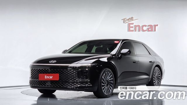 Hyundai Grandeur (GN7) 2,5 Gasoline 2WD Calligraphy 2024 — фото 1