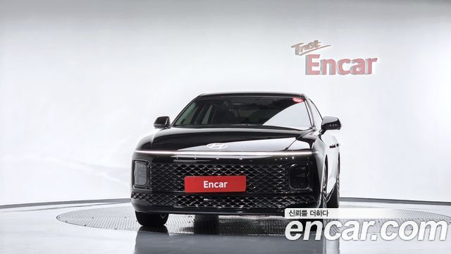 Hyundai Grandeur (GN7) 2,5 Gasoline 2WD Calligraphy 2024 — фото 3