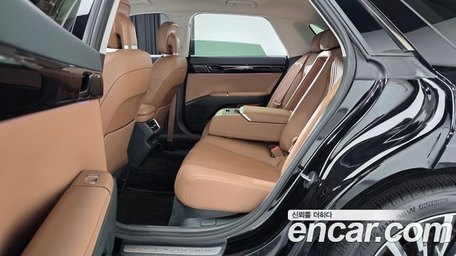 Hyundai Grandeur (GN7) 2,5 Gasoline 2WD Calligraphy 2024 — фото 12