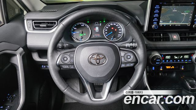 Toyota RAV4 (V) 2.5 2WD Hybrid 2022 — фото 13