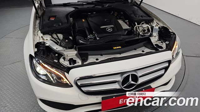Mercedes-Benz E-Class (W213) E300 Avantgarde 2019 — фото 6