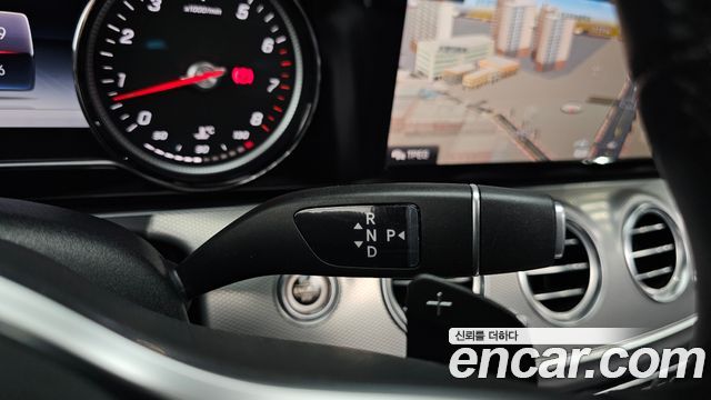 Mercedes-Benz E-Class (W213) E300 Avantgarde 2019 — фото 9