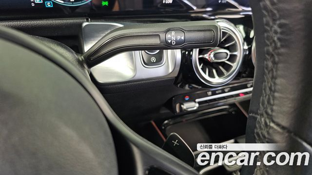 Mercedes-Benz GLB-Class (X247) GLB200 d 2021 — фото 9