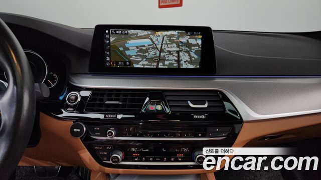 BMW 5 Series (G30) 520d M Sport package 2017 — фото 13