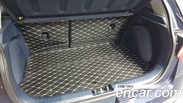 Hyundai Venue 1.6 Modern Plus 2022 — фото 29