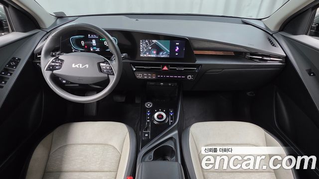 Kia Niro Prestige 2024 — фото 7
