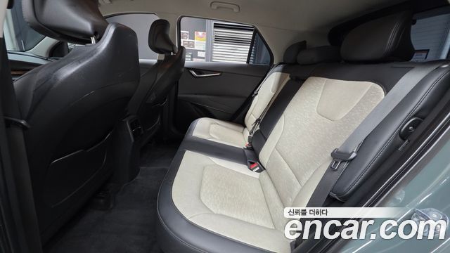 Kia Niro Prestige 2024 — фото 12