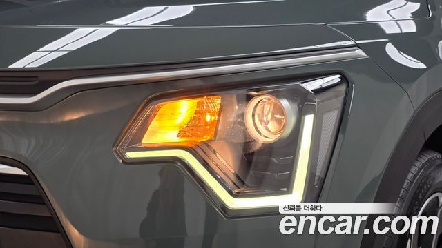 Kia Niro Prestige 2024 — фото 22