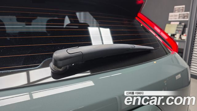 Kia Niro Prestige 2024 — фото 28