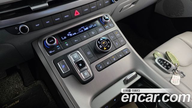 Hyundai Palisade Diesel 2.2 4WD Le Blanc 2024 — фото 9