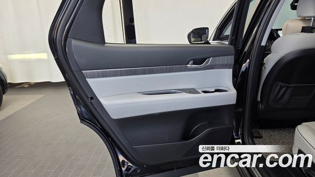 Hyundai Palisade Diesel 2.2 4WD Le Blanc 2024 — фото 25