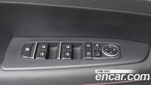 Kia K3 (II) 1.6 Turbo GT 5Door Signature 2022 — фото 12