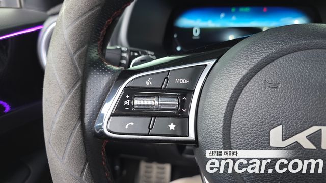 Kia K3 (II) 1.6 Turbo GT 5Door Signature 2022 — фото 15