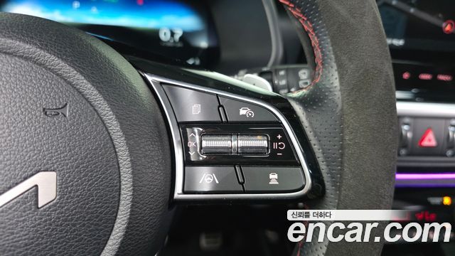Kia K3 (II) 1.6 Turbo GT 5Door Signature 2022 — фото 16