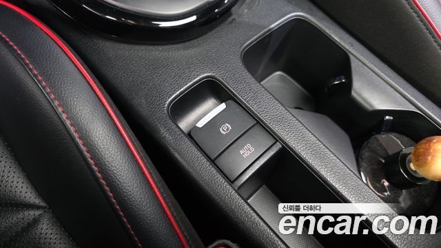 Kia K3 (II) 1.6 Turbo GT 5Door Signature 2022 — фото 27