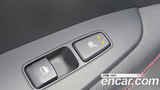 Kia K3 (II) 1.6 Turbo GT 5Door Signature 2022 — фото 30