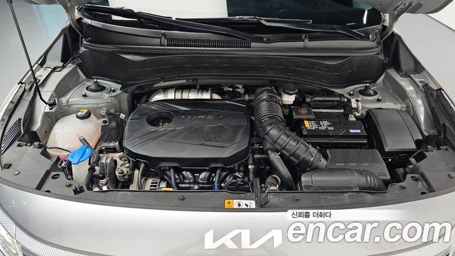 Kia Seltos Gasoline 1.6 Turbo 2WD Signature 2023 — фото 6