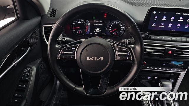 Kia Seltos Gasoline 1.6 Turbo 2WD Signature 2023 — фото 13