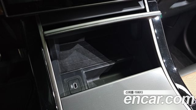Land Rover Range Rover Velar 3.0 P400 Dynamic HSE 2025 — фото 39