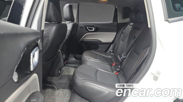 Jeep Compass (II) 2.4 Limitied AWD 2022 — фото 12