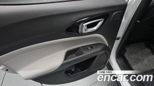 Jeep Compass (II) 2.4 Limitied AWD 2022 — фото 25