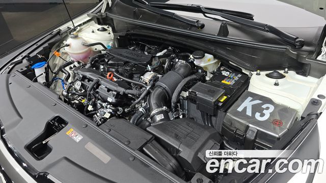 Kia Sportage (V) Gasoline 1.6 Turbo 2WD Signature 2026 — фото 6