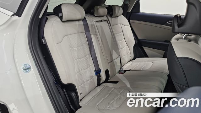 Kia Sportage (V) Gasoline 1.6 Turbo 2WD Signature 2026 — фото 15