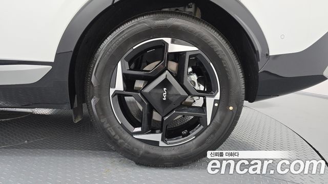 Kia Sportage (V) Gasoline 1.6 Turbo 2WD Signature 2026 — фото 27